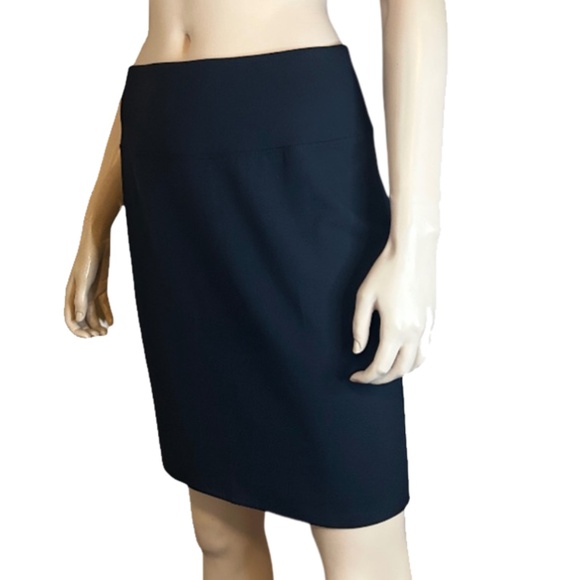 J. Jill Smooth Pencil Skirt Wearever Collection Rayon Versatile Classic - Picture 8 of 11